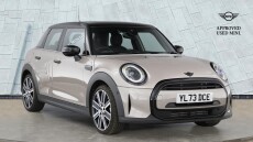 MINI Hatchback 1.5 Cooper Exclusive 5dr Auto Petrol Hatchback